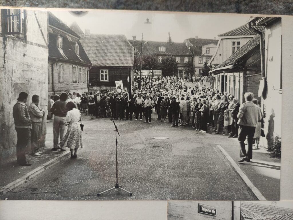 Miitins Padomju Iela Pie Ratslaukuma (1)