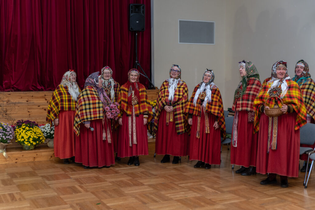 Suitu Sievu 70gadi (1)