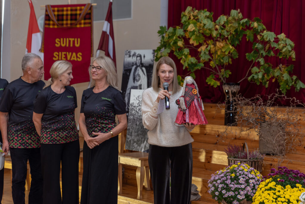Suitu Sievu 70gadi (154)