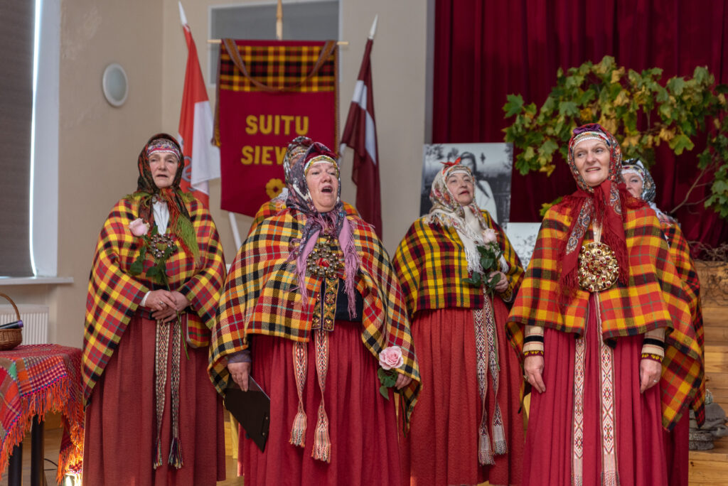 Suitu Sievu 70gadi (27)