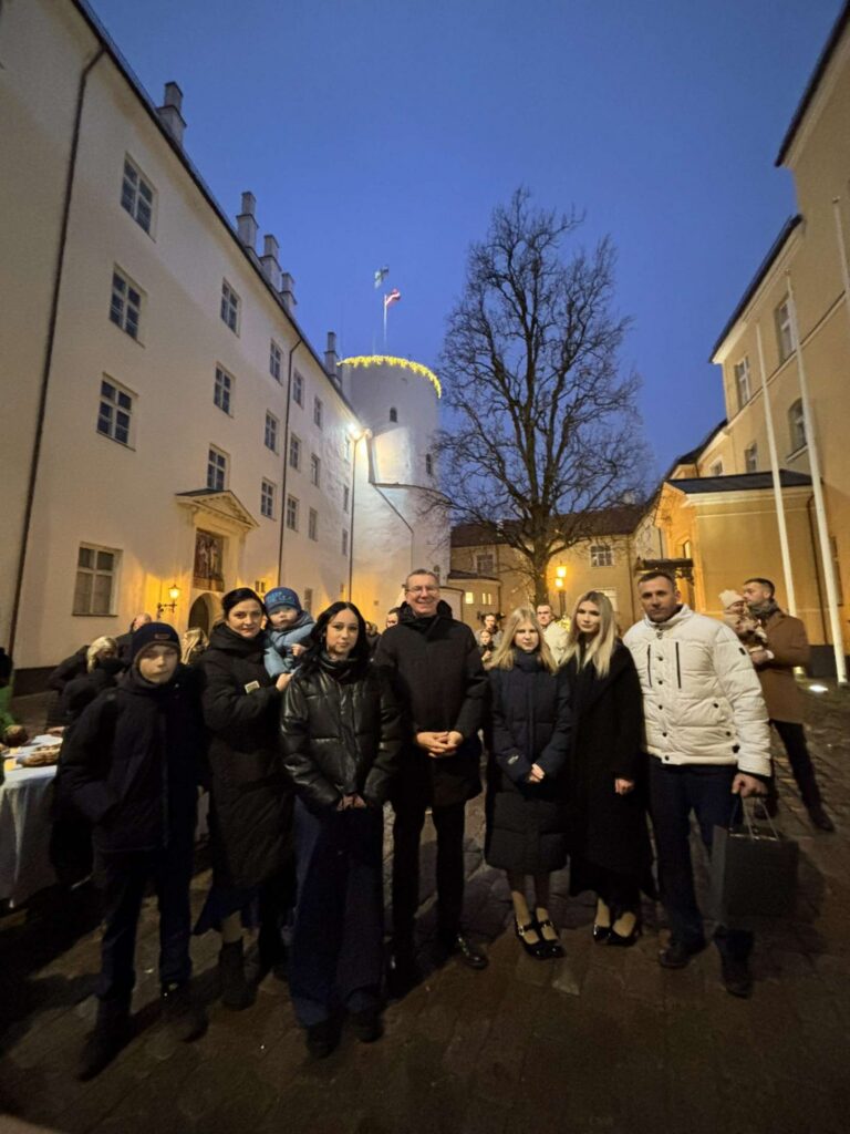 Stibu Gimene Pie Prezidenta (1)