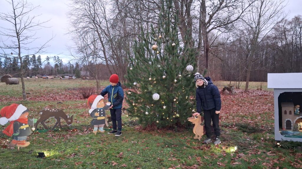 4. Ar Dēlu Gustavu Un Viņa Draugu Ričardu Jušku