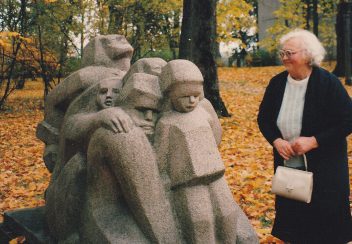 Līvija Rezevska Kuldīgas Pils Parks 1998.g.