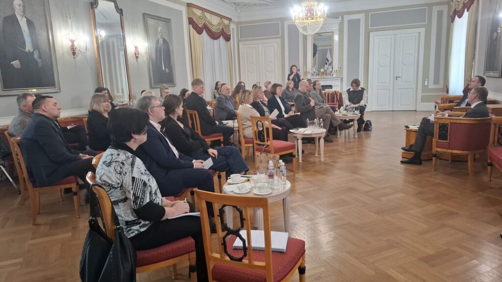 3c5b153f 017c 4a26 8624 E8e288dff95a