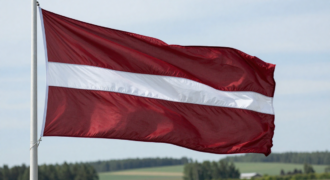 Latvijas Karogs Ainava