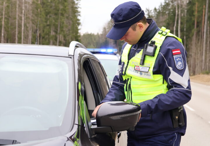 Valsts policijas ekipāža