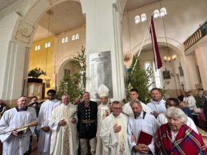 Kalnins Viduuuuu Starp Sveetajiem